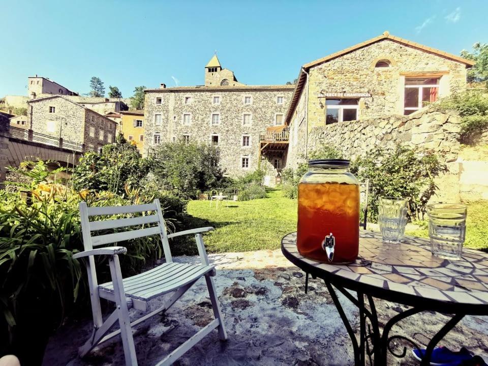 Auberge De Chanteuges Luaran gambar