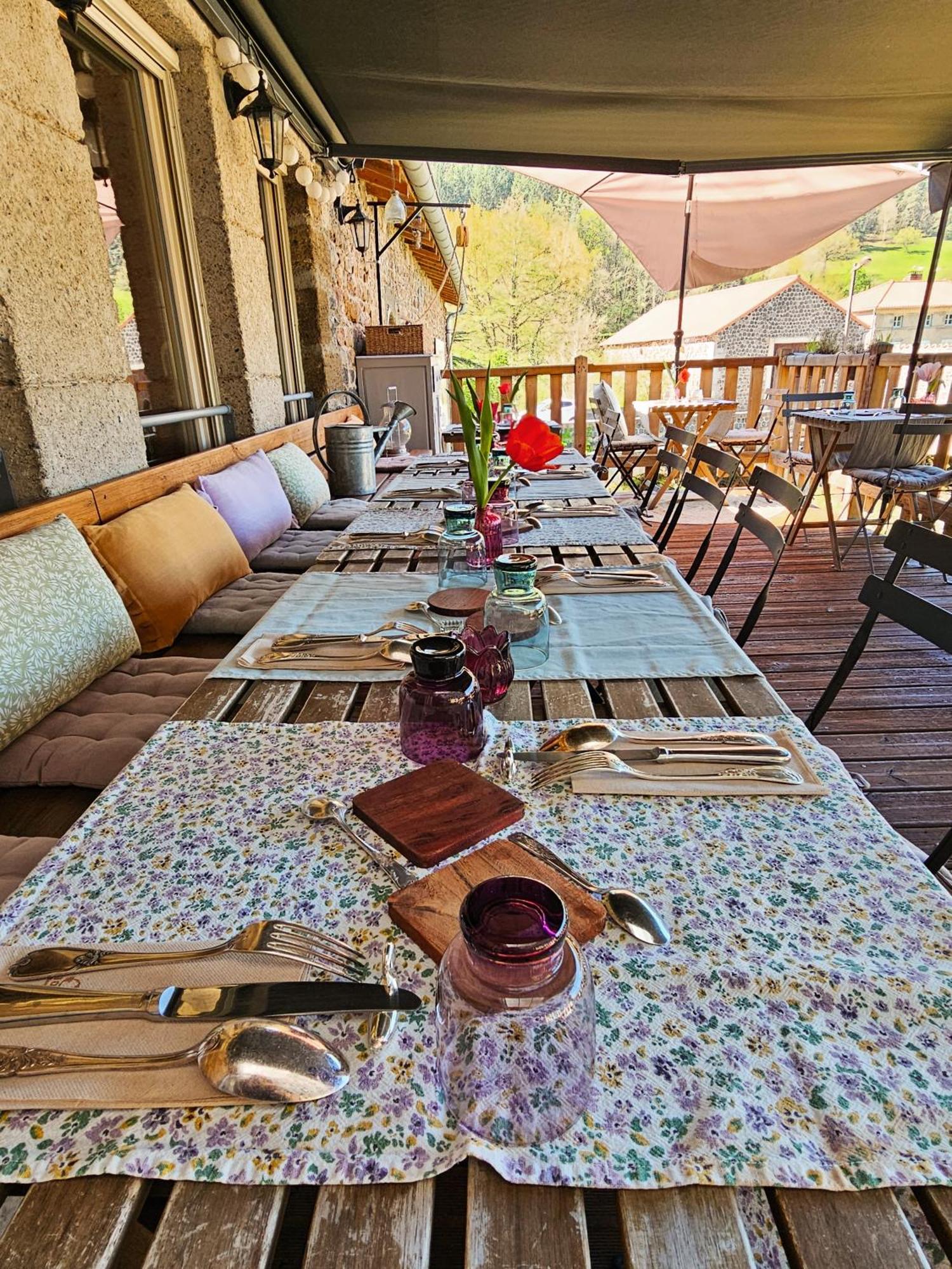 Auberge De Chanteuges Luaran gambar